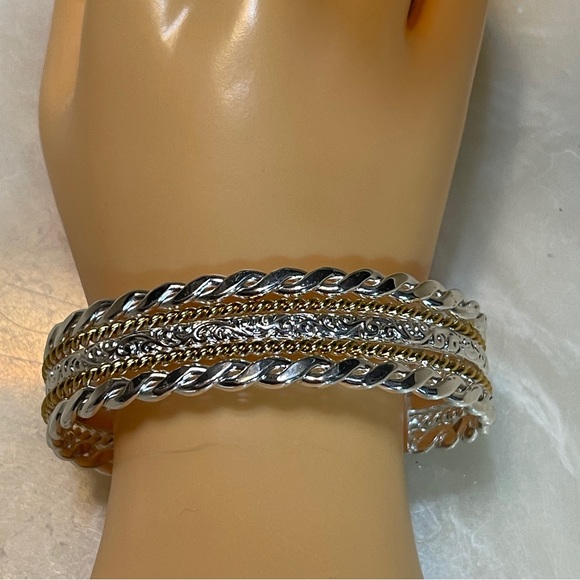 🎊Beautiful Two Tone Rope Twisted Adjustable Wrist Cuff Bracelet!!! - Picture 4 of 12